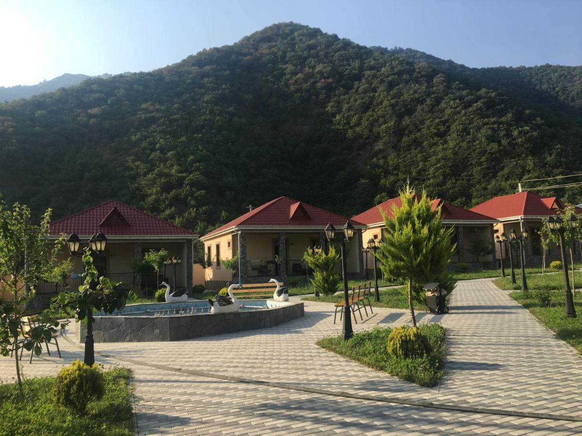 Residence Hotel Restoran Qax Esterno foto