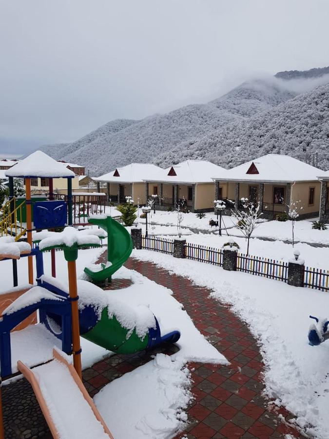 Residence Hotel Restoran Qax Esterno foto