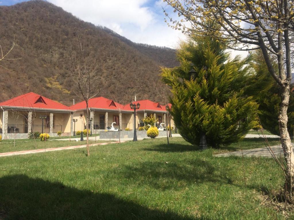Residence Hotel Restoran Qax Esterno foto