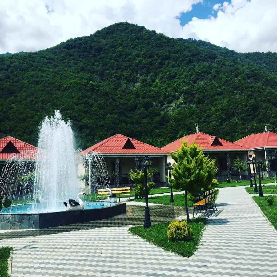Residence Hotel Restoran Qax Esterno foto